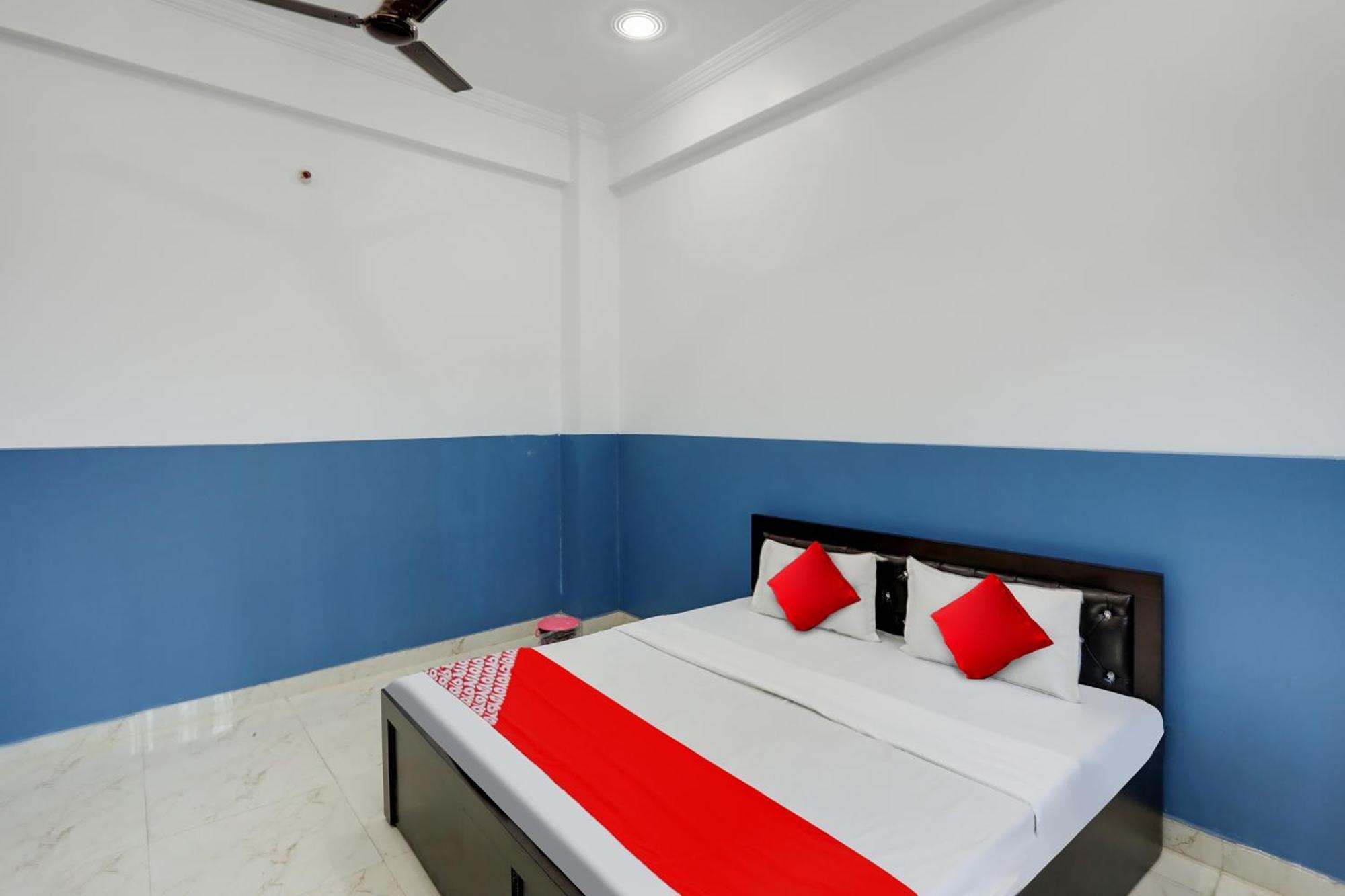 Hotel O Kiran Raj Palace Kanpur Exterior photo